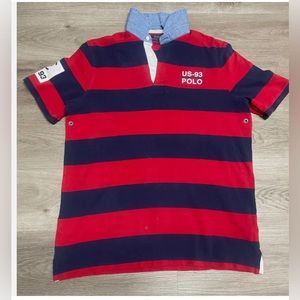 Vintage Ralph Lauren polo shirt. Mint condition no flaws.  size L